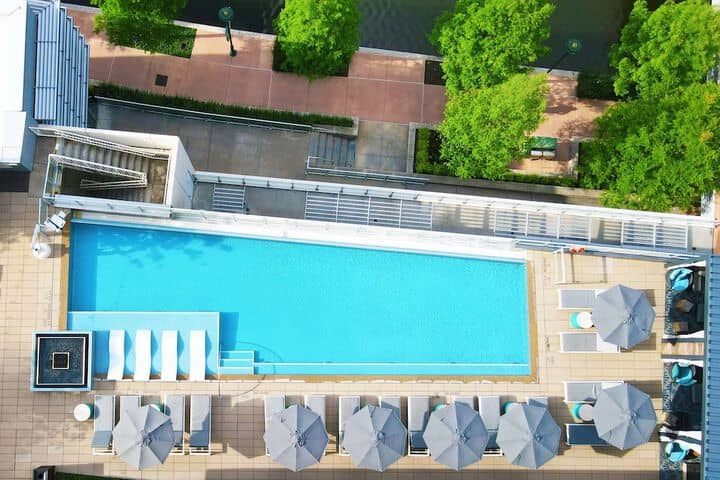 Pool 44 of 96