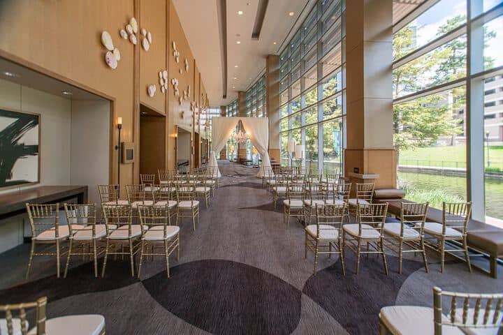 Ballroom/Hall 75 of 96